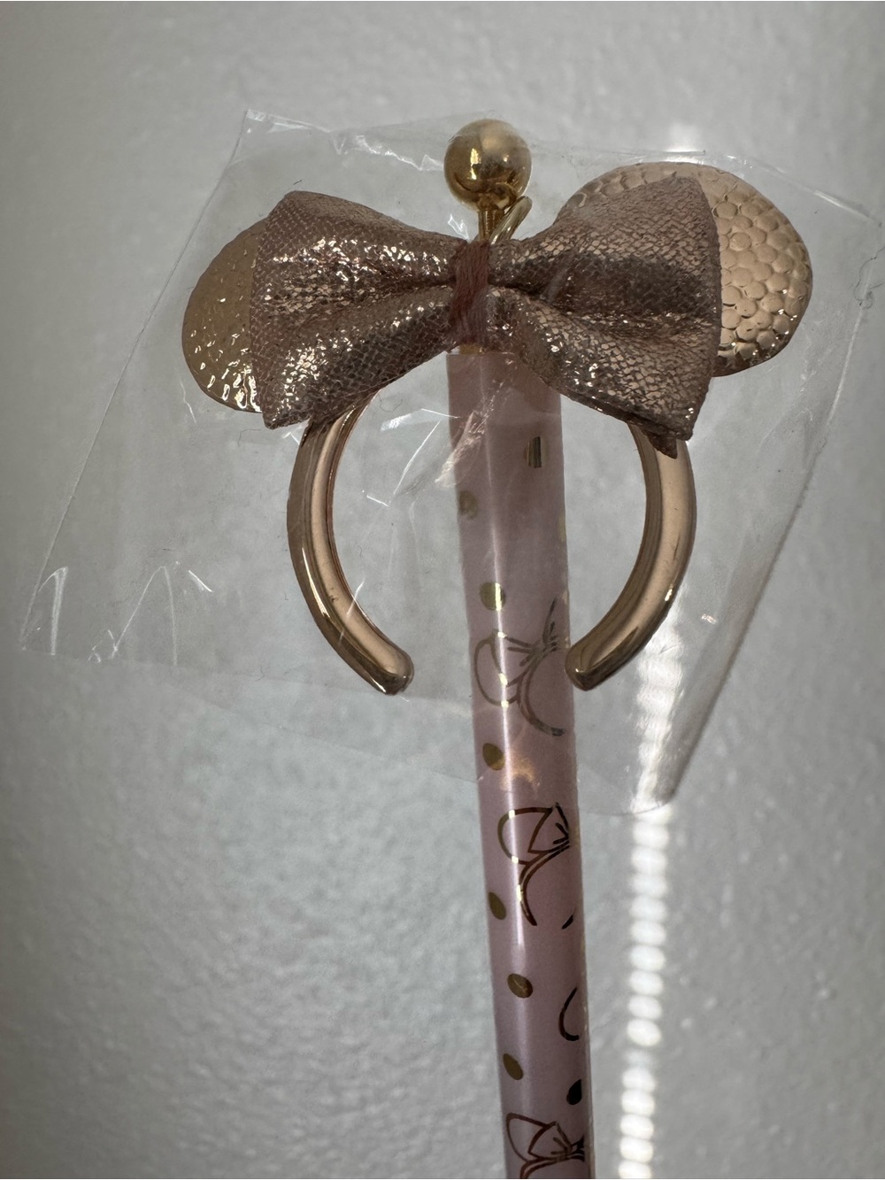 Tokyo Disney parks pink Minnie ears ball point pen